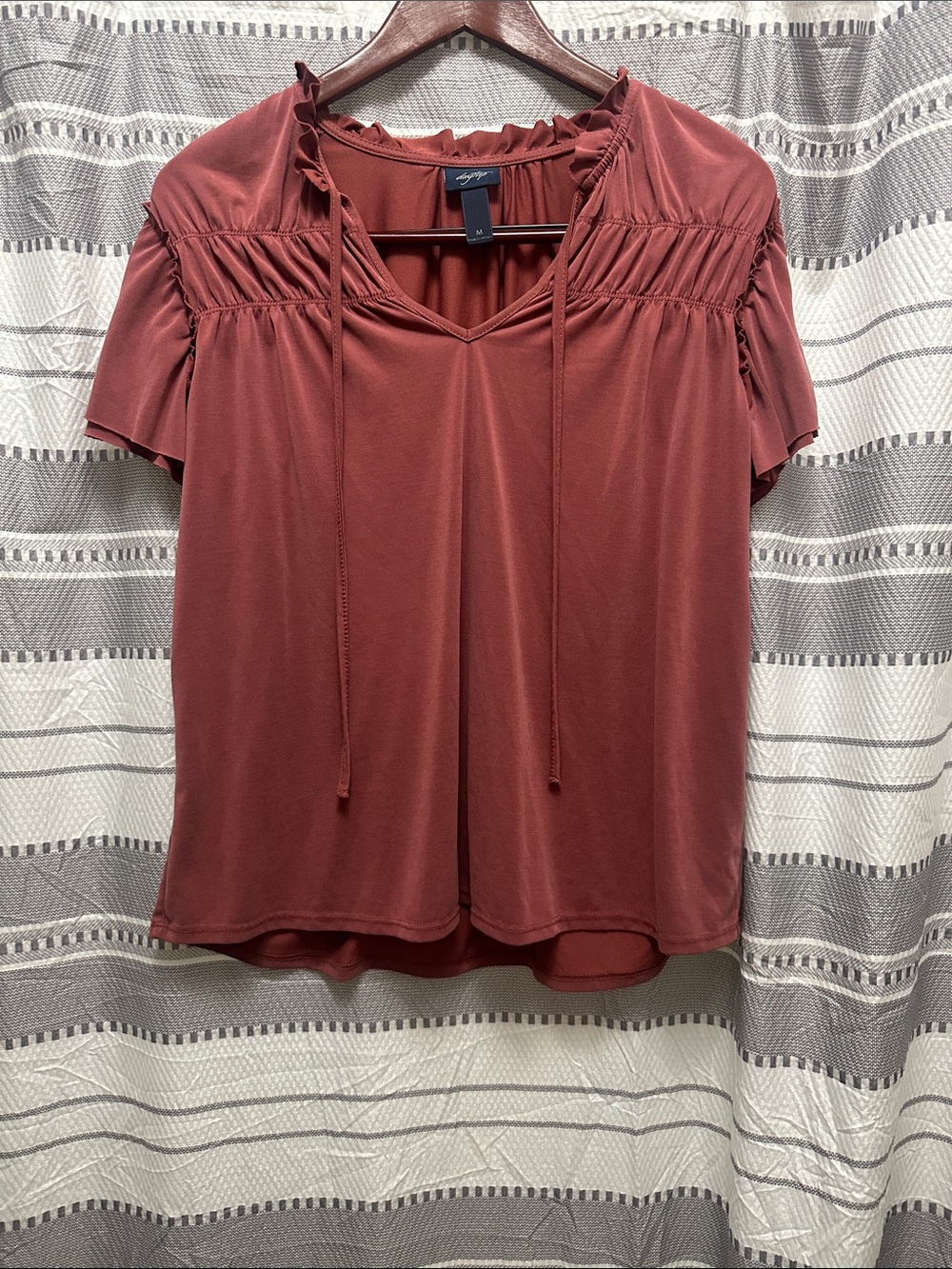 Daytrip Rust Tie-Front Ruffle V-Neck Blouse